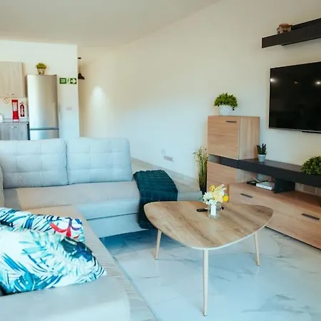 Lägenhet Luxurious Gozo Apartment,