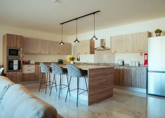 Daire Luxurious Gozo Apartment, Qala