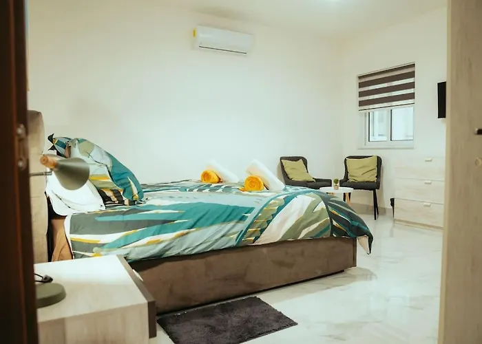 Luxurious Gozo Apartment, Daire Qala